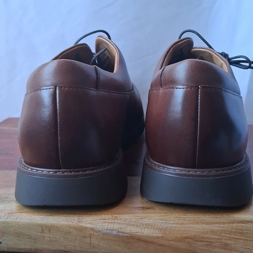 Quince Hybrid Crafted Leather Oxford Brandy 9.5